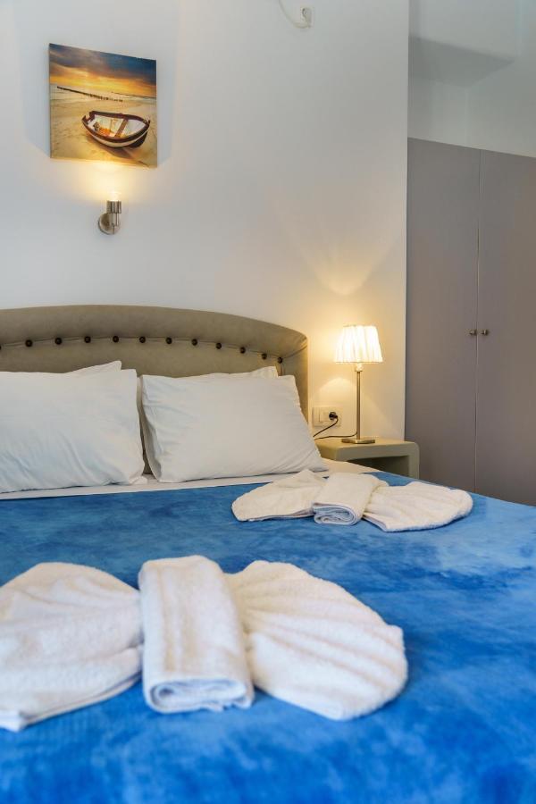 Marousi Suites Perísza Kültér fotó